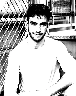 Ethan Miller